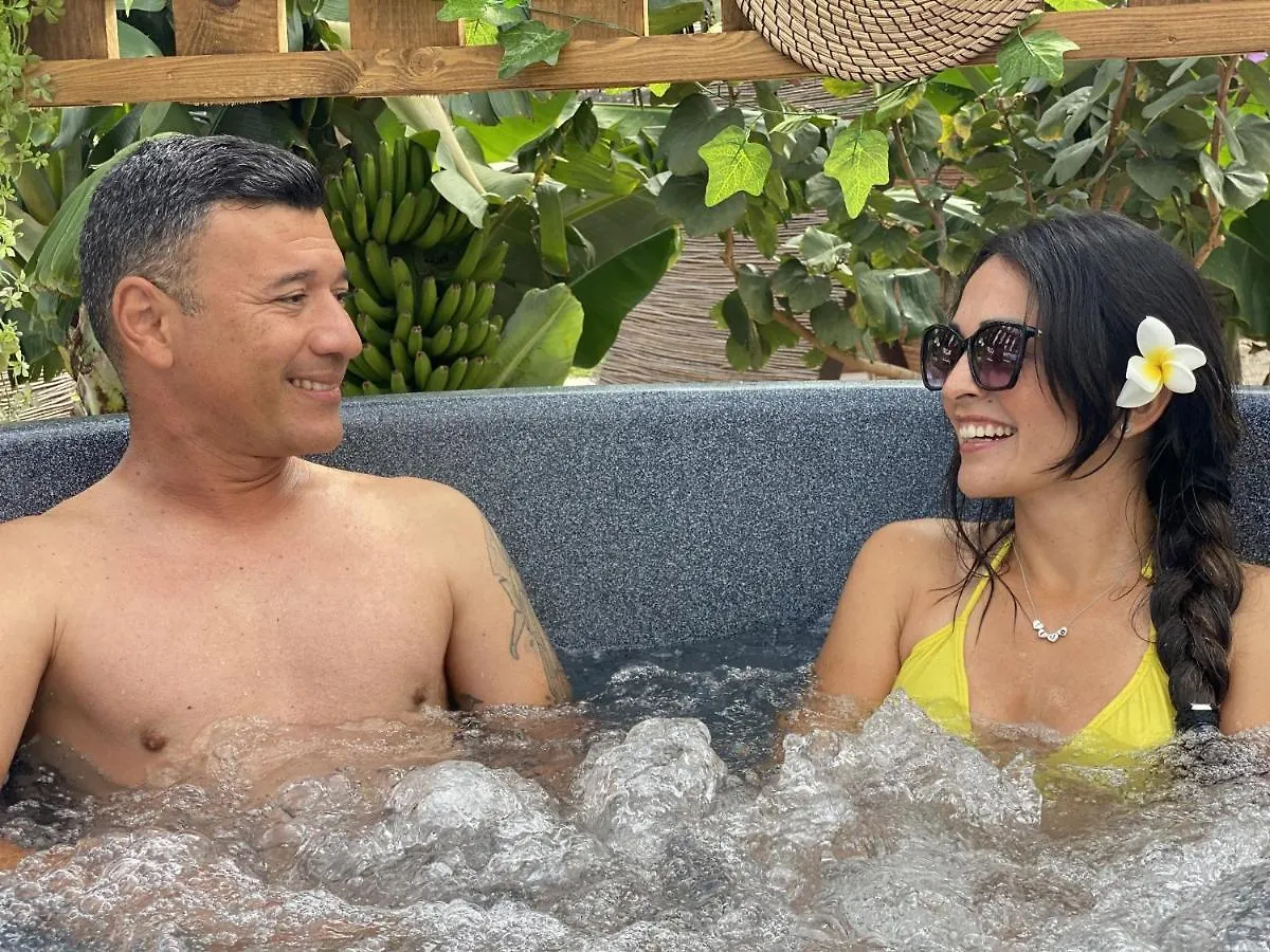 Nashira Hot Tub Piscina Y Jardin Apartment Buzanada 0*,