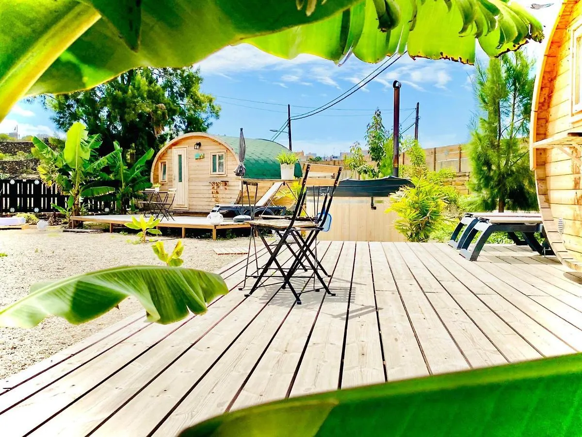 Nashira Hot Tub Piscina Y Jardin Lejlighed Buzanada
